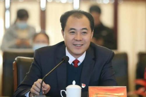 平泉市200兆瓦光儲(chǔ)氫一體化及配套產(chǎn)業(yè)項(xiàng)目簽約儀式.jpg