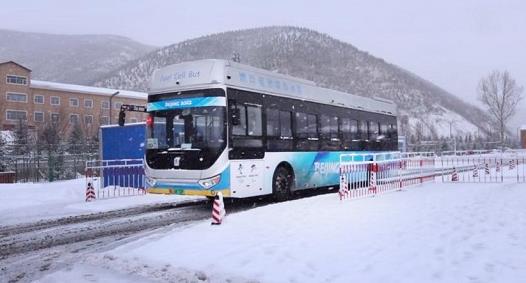 “氫”動(dòng)力“星”實(shí)力，吉利星際客車成功完成冰雪盛會(huì)護(hù)航任務(wù).jpg