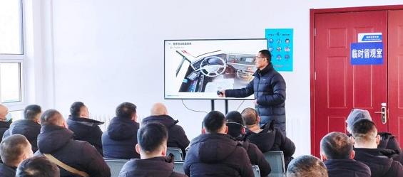 “氫”動(dòng)力“星”實(shí)力，吉利星際客車成功完成冰雪盛會(huì)護(hù)航任務(wù).jpg