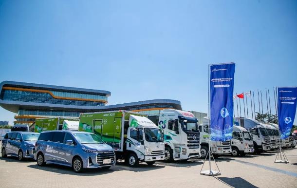 捷氫科技與多家企業(yè)合作，上海燃料電池汽車示范應(yīng)用打響“第一槍”